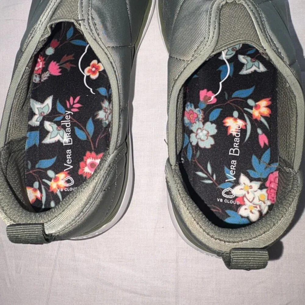 Vera Bradley Women's 2-Mile Slip-on Shoe Sneaker Olive Green Size 5 Comfort